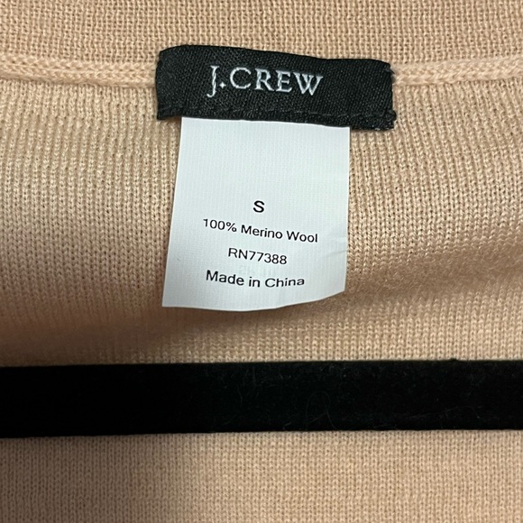 J Crew Women's Merino Wool Light Pink Sweater - Picture 5 of 7